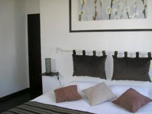 Hotel Relais Saint Louis, Logis Belleme Exterior foto