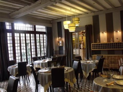 Hotel Relais Saint Louis, Logis Belleme Exterior foto