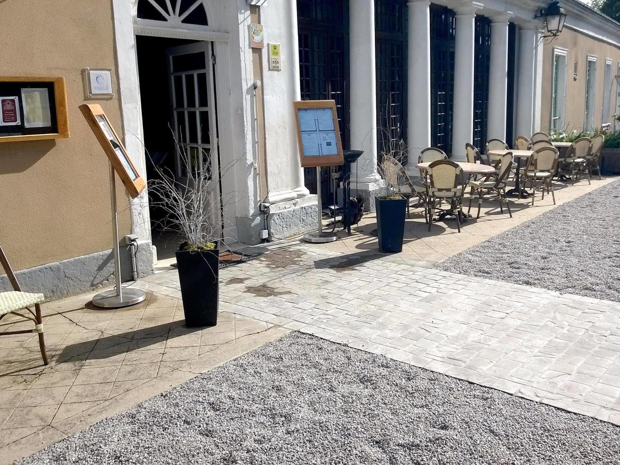 Hotel Relais Saint Louis, Logis Belleme Exterior foto